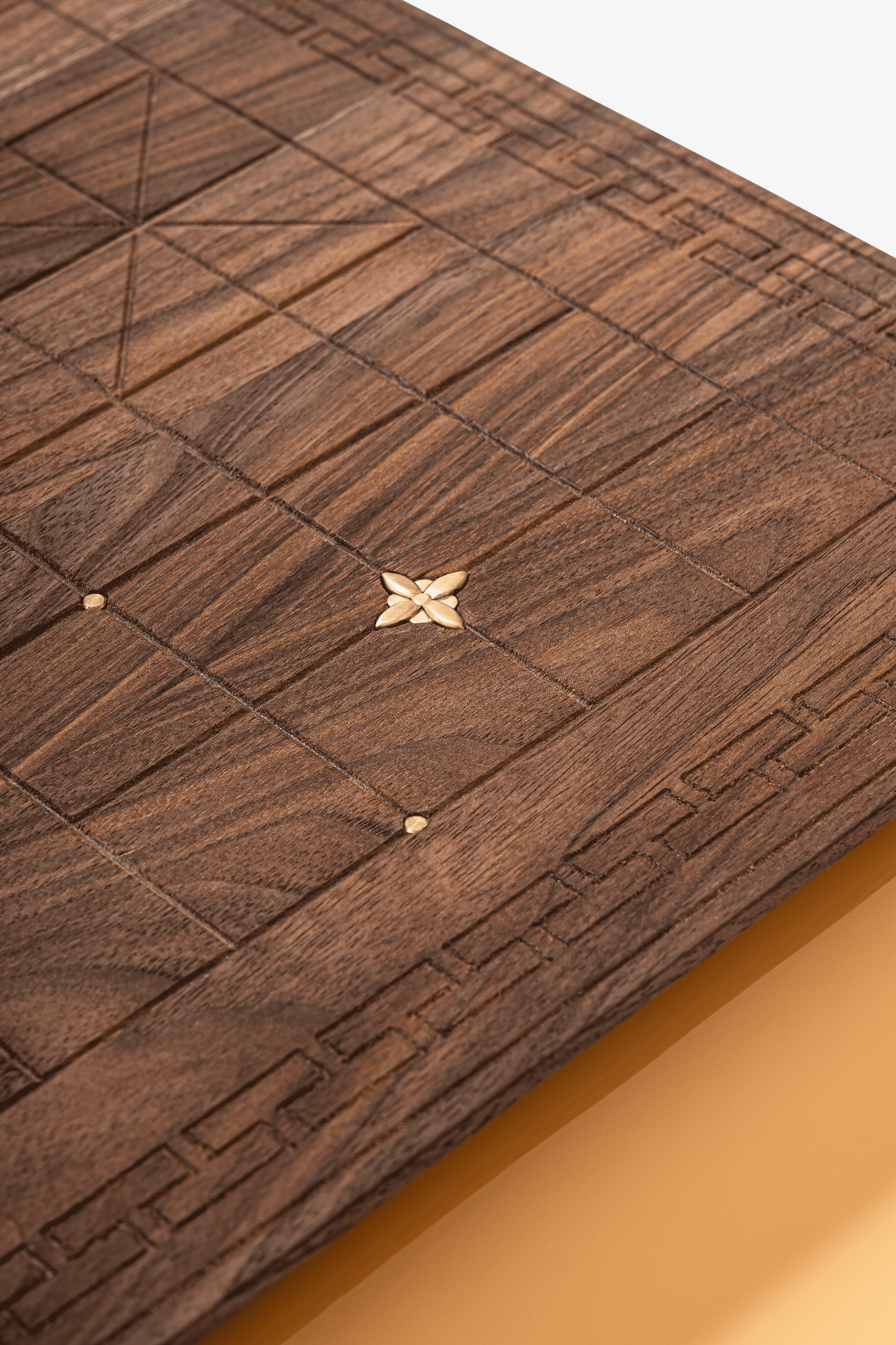 Indochine Le Dragon Sacré Chinese Chess Set