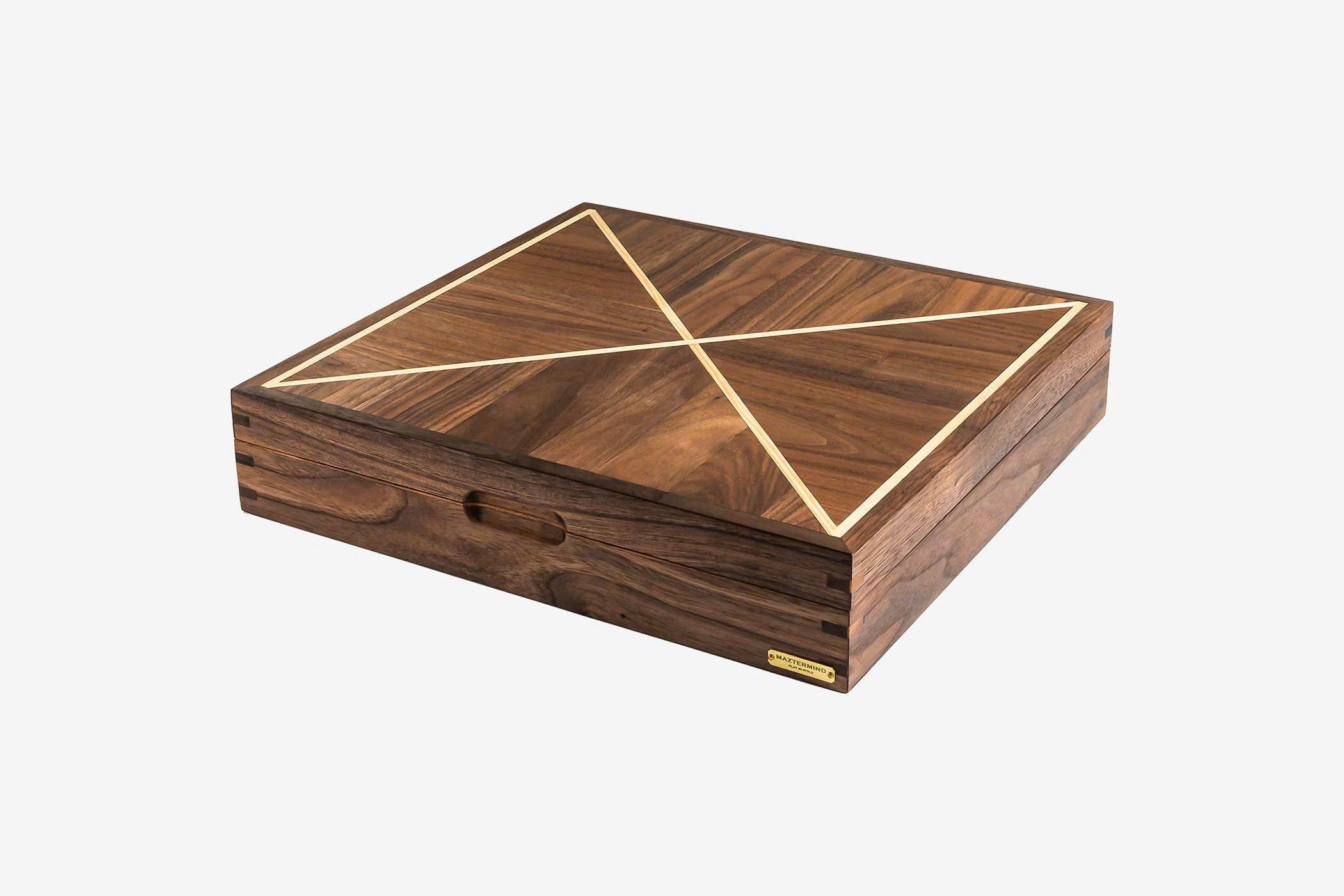 Bowtie Poker Chip Set