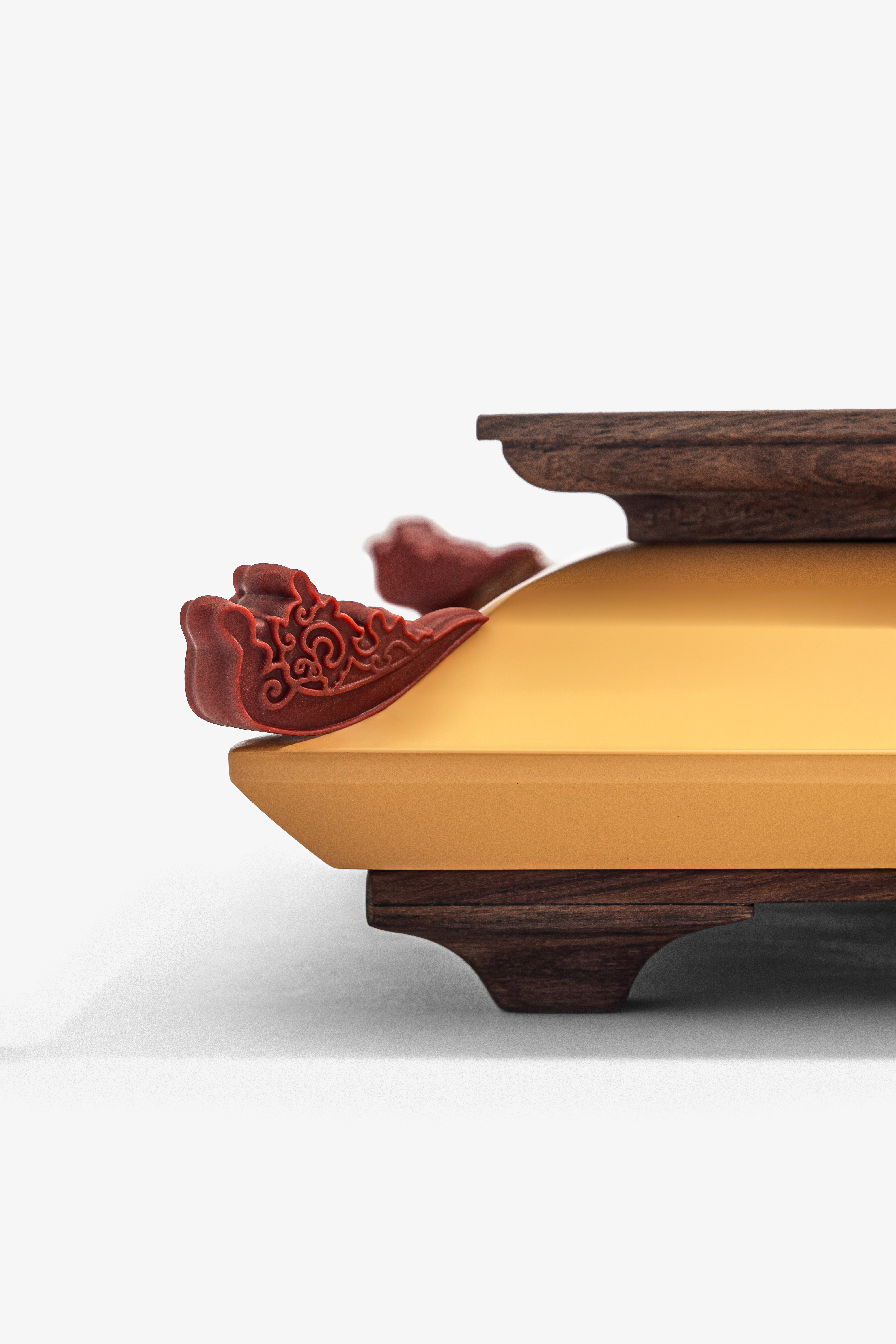 Indochine Le Dragon Sacré Chinese Chess Set