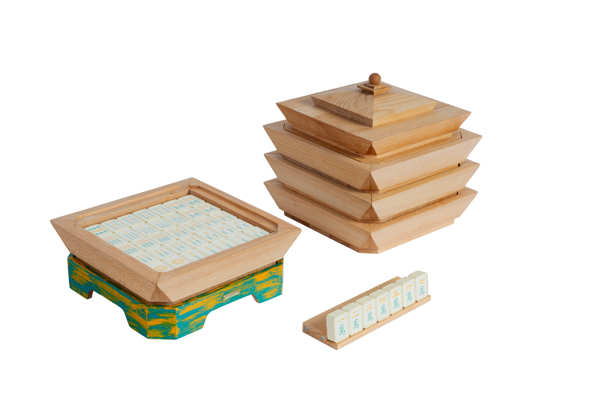 Majestic Mahjong Set