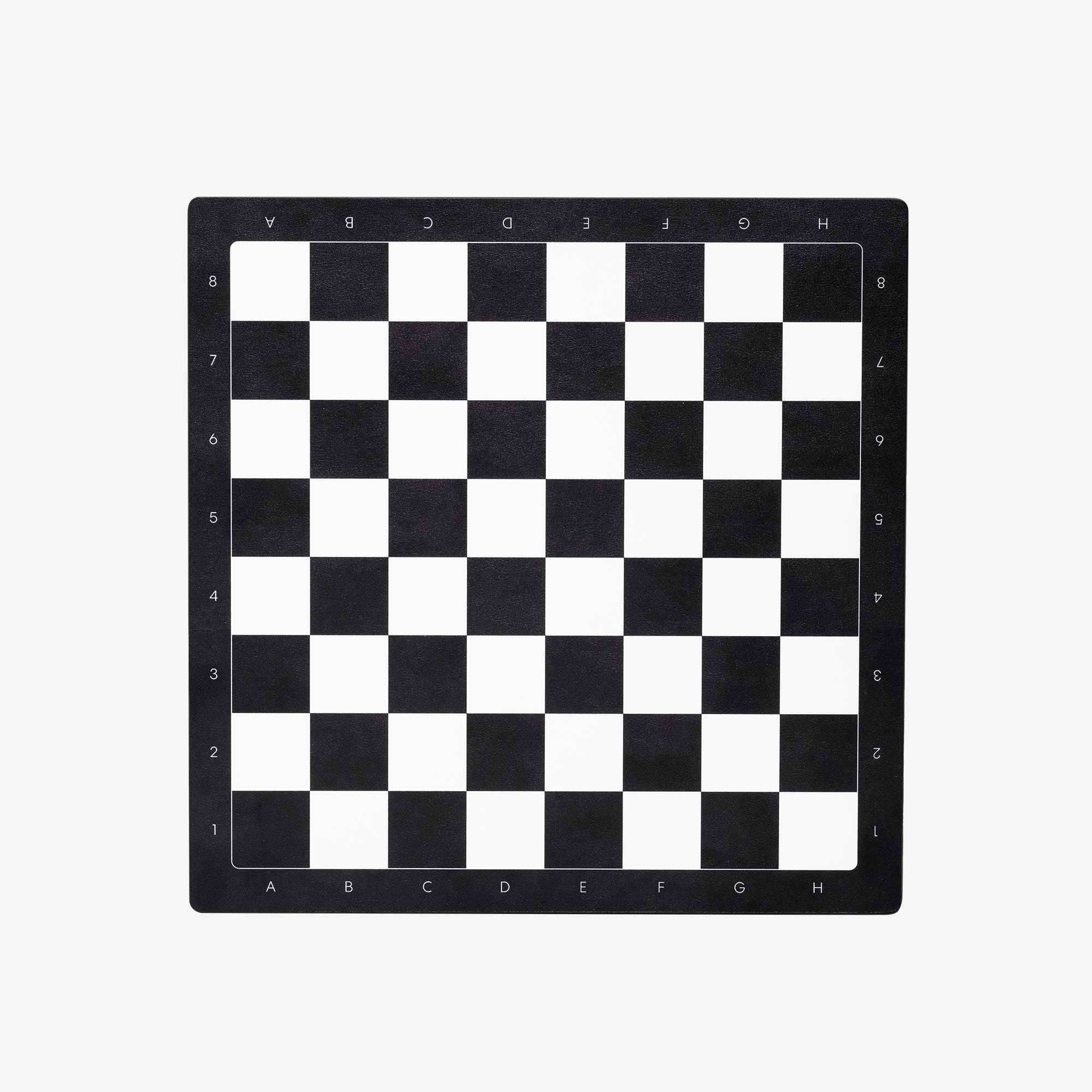 Monochrome Chess – Lumina version