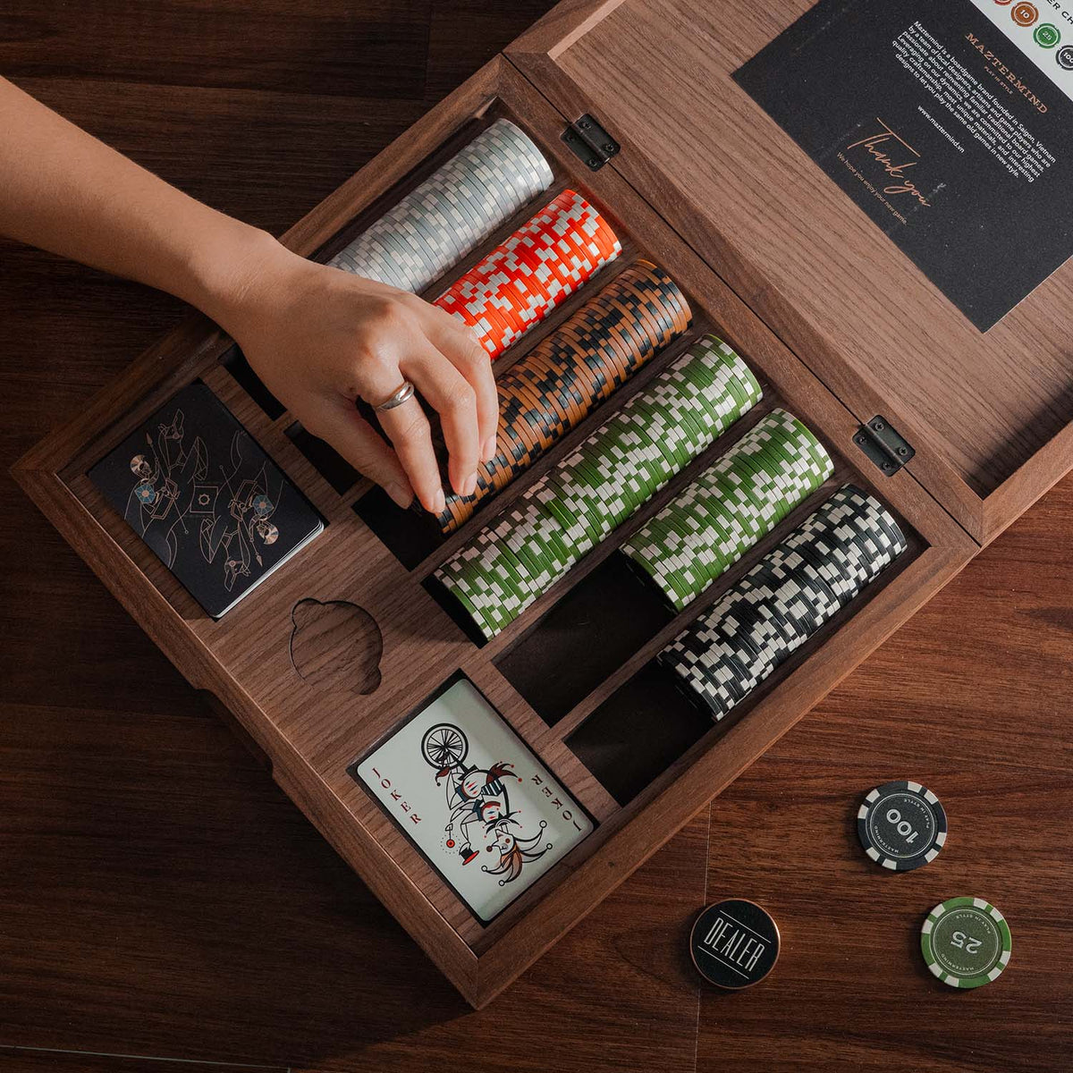 Bowtie Poker Chip Set